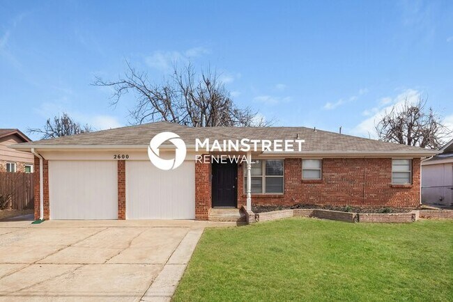 Photo - 3 Bedroom Pet-Friendly Home in Oklahoma City, OK with Main Street Renewal