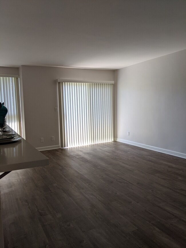 Summit Apartments