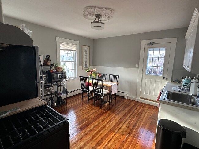Photo - 135 Nonantum St