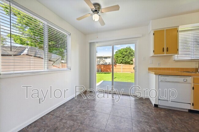 Photo - 3685 W 90th Pl