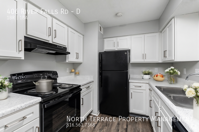 Building Photo - *FOR A LIMITED TIME: NO DEPOSIT AND ONE MO... Unit D Rental