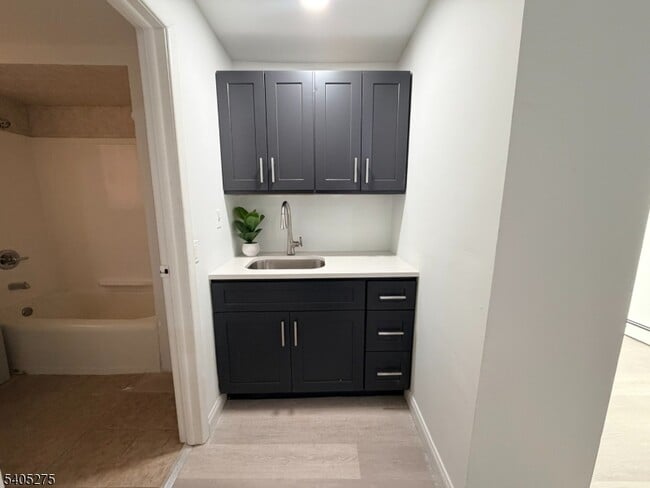 Photo - 12 Quincy St Unit 1