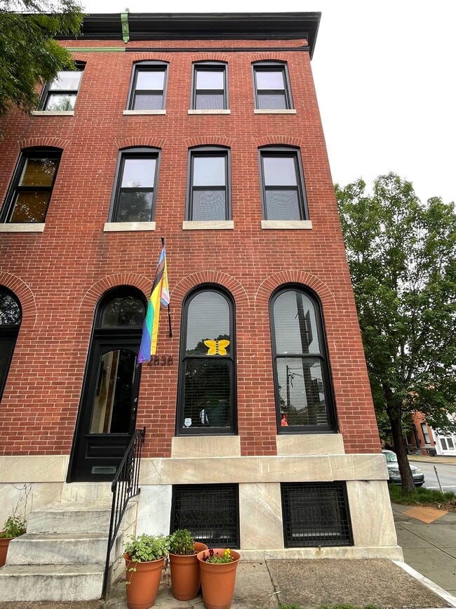 Building Photo - 2838 E Baltimore St
