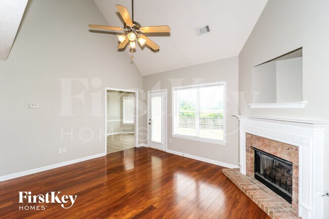 Photo - 100 Misty Hill Cove