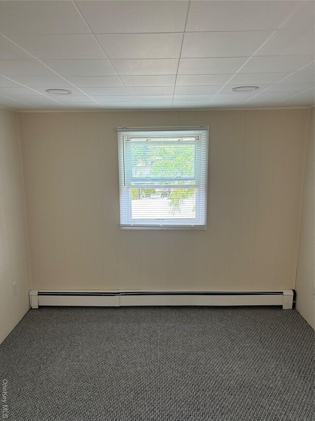 Photo - 68 Winges Ave