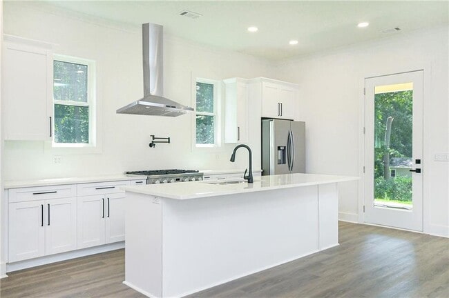 Photo - 3604 Pineview Cir NW