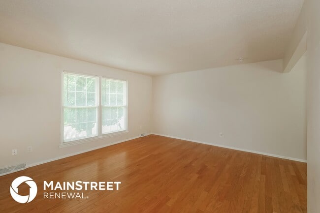 Photo - 20104 E Millhaven St