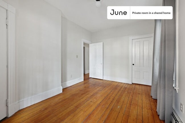 Photo - Room in Shared 4 bed/1 bath home Unidad C