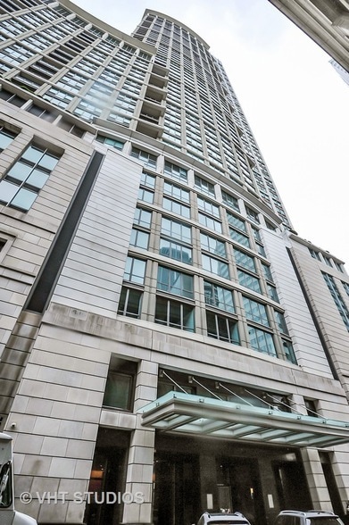 Photo - 130 N Garland Ct Unidad 2508