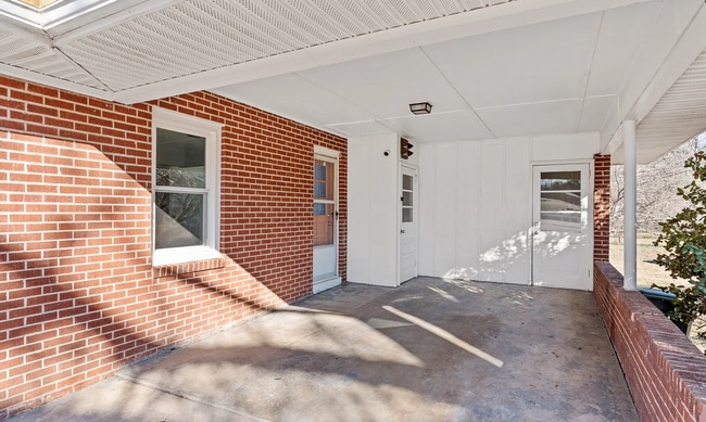 Photo - 4 Bedroom Home For Rent in Central, SC