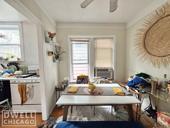 Photo - 2119 W Giddings St Unit 1