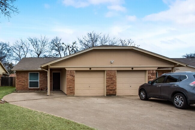 Photo - 606 Billie Ruth Ln