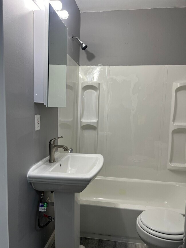 Photo - 2545 Spottswood Ave