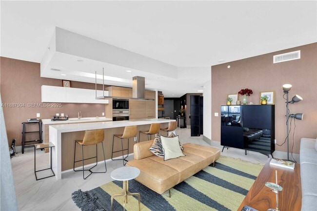 Photo - 17111 Biscayne Blvd