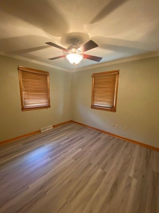 Building Photo - 714 Mellen Dr Unit 714 Mellen Dr