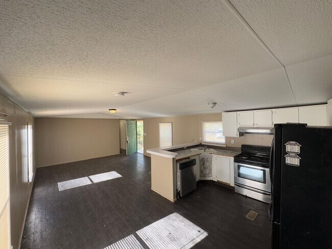 8315 Burleson Manor Rd Unidad B