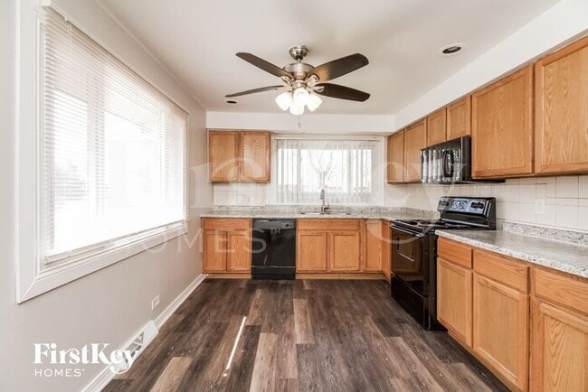 Photo - 14621 Dorchester Ave