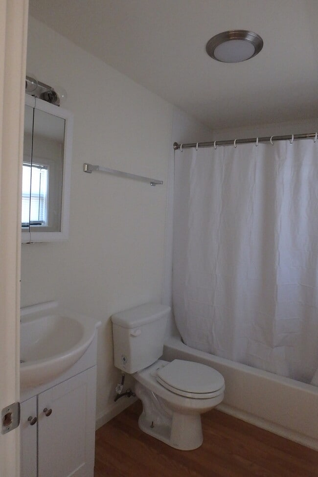 Photo - 910 S Virginia St Unit A