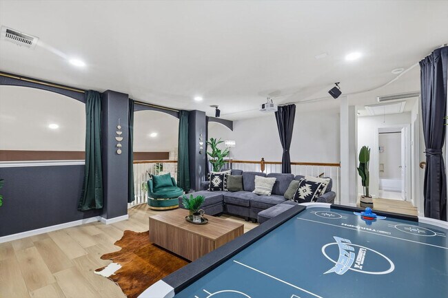 Photo - 2831 Rosewood Blvd Unidad ID1338746P