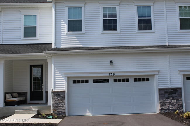 Photo - 139 Woolley Ct