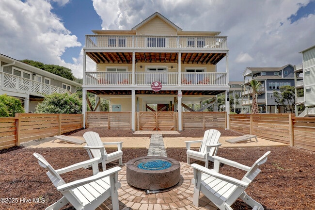 Building Photo - 1401 S Shore Dr Rental