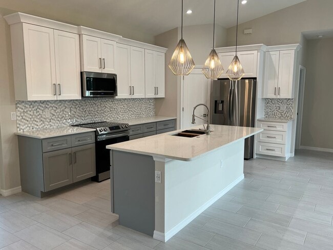 Photo - New Build open floor plan 3/2