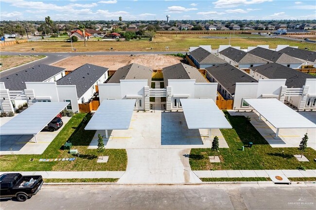 1322 Beverly Ave Unit 3