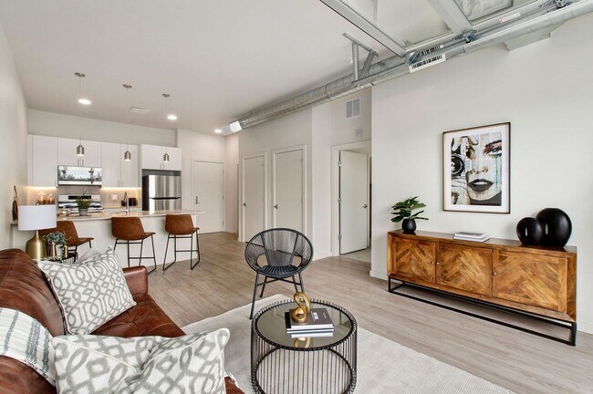 Photo - Axis West Flats