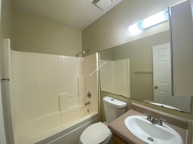 Photo - 3 bedroom 2 bath Townhouse Unit 1