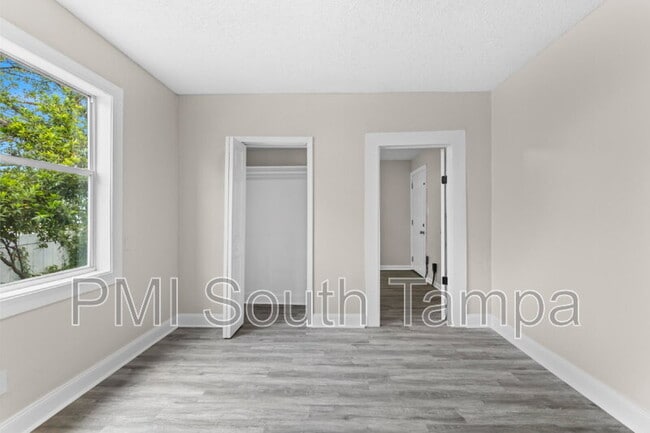 Photo - 2135 W St Louis St