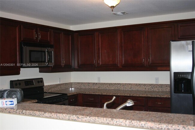 Photo - 5271 SW 8th St Unit 216