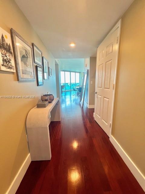 Photo - 1881 79th Street Cswy Unidad 907