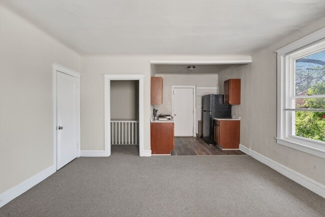 Photo - 332 W Washington St Unit 2