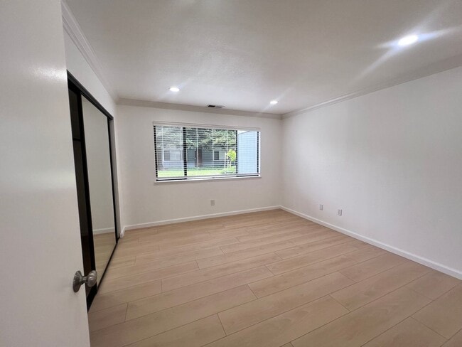 Photo - STUNNING 1BD/1BA TOWNHOUSE IN FREMONT CA!!!!