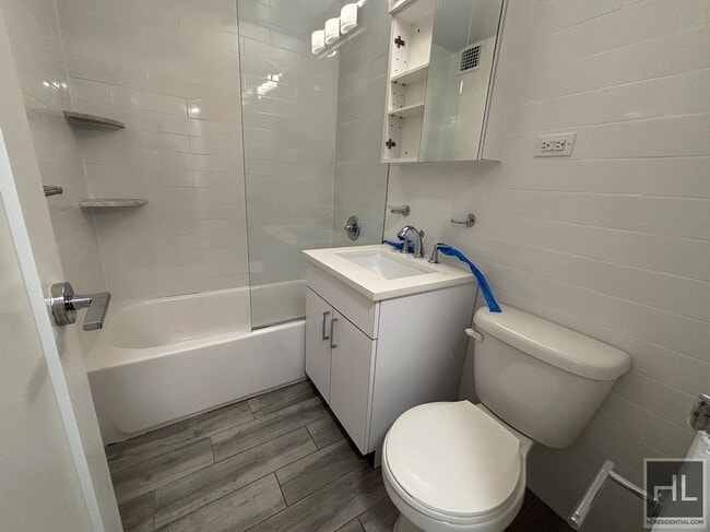 Photo - 5 AVENUE Unit 2K