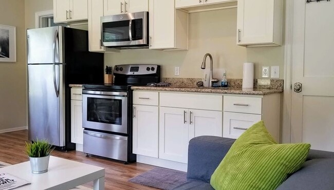 Building Photo - 3245 Venturi Way Unit 3 - Guest Apartment