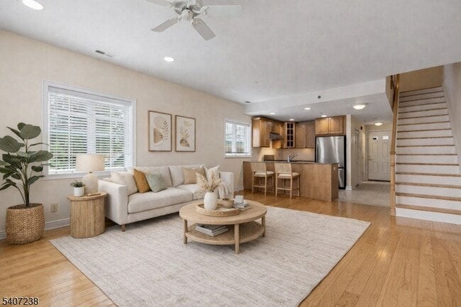 Building Photo - 453 Springfield Ave