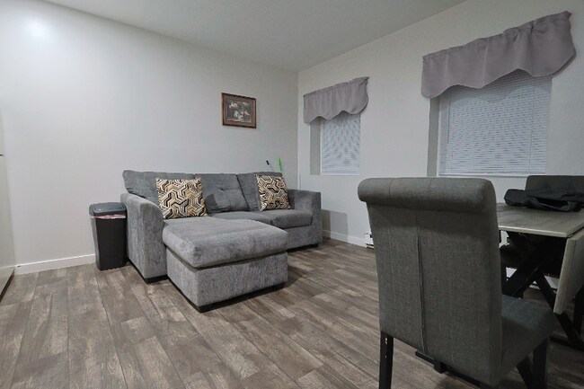 Photo - 2 Cambridge Lane Unidad 19