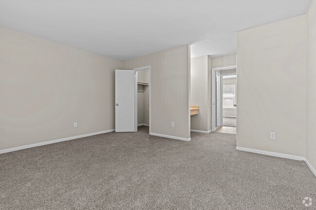 2BR Unit - Young's Mill Apartments