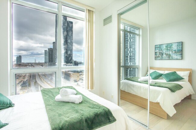 Photo - 18 Yonge St Unité SI ID1403779P