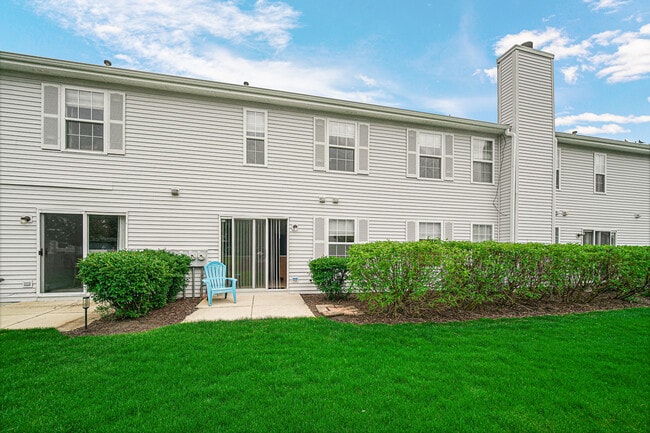 2588 Dickens Ct
