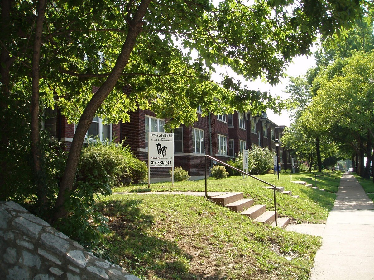 Photo - DeMun Pointe Apartments