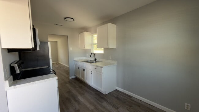 Photo - Titusville 2 Bedroom w/ Balcony Unit C