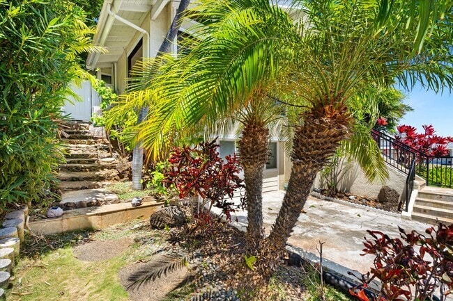 Building Photo - 7438 Mokuhano Pl Unit Hawaii Kai Valley Cottage Rental