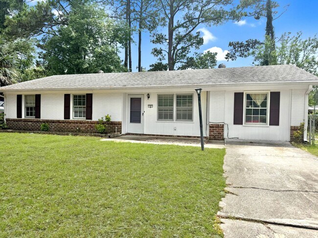 3 bedroom Home on Wilmington Island in Sav... - 3 bedroom Home on Wilmington Island in Sav...