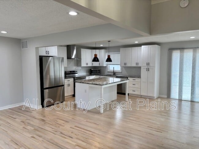 Photo - 1917 E Stratford Rd