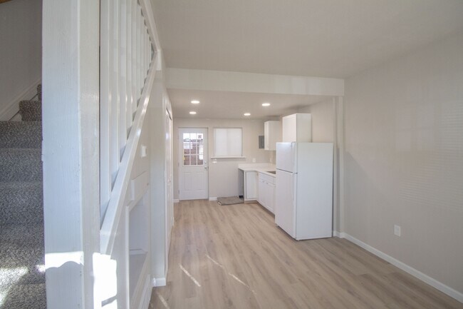 Photo - 5819 W 16th Ave