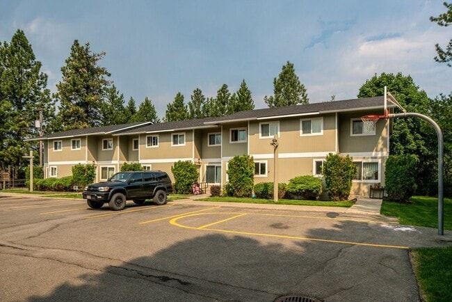 Photo - 5923 Massachusetts St