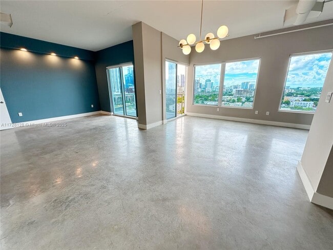 Photo - 10 SW South River Dr Unit 1211