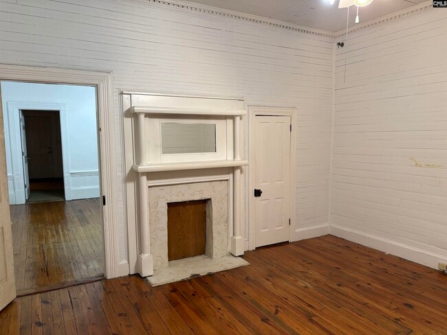 Photo - 225 Columbia Ave